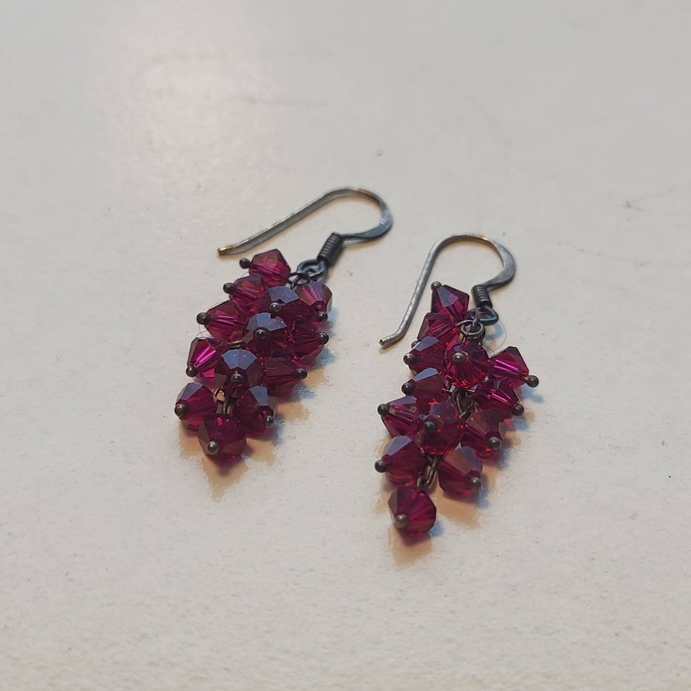 Vintage Sterling Silver Glass Bead Dangle Earrings Magenta Purple Cluster Drop